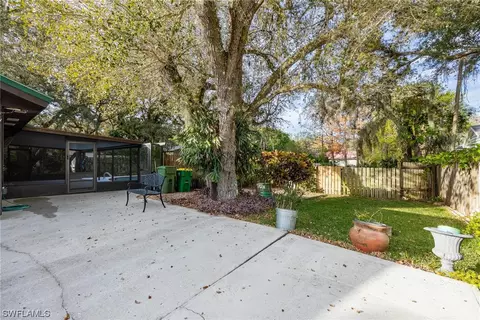 230 S Davis St, Labelle, FL 33935 photo 35