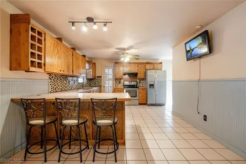 230 S Davis St, Labelle, FL 33935 photo 14