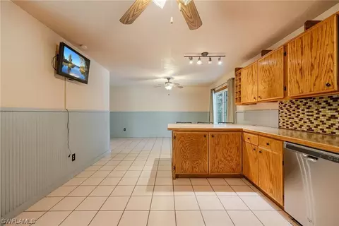 230 S Davis St, Labelle, FL 33935 photo 18
