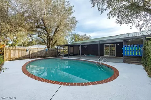 230 S Davis St, Labelle, FL 33935 photo 28