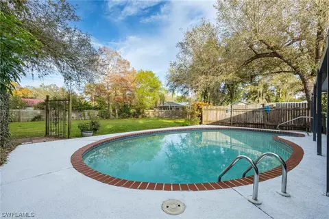 230 S Davis St, Labelle, FL 33935 photo 27
