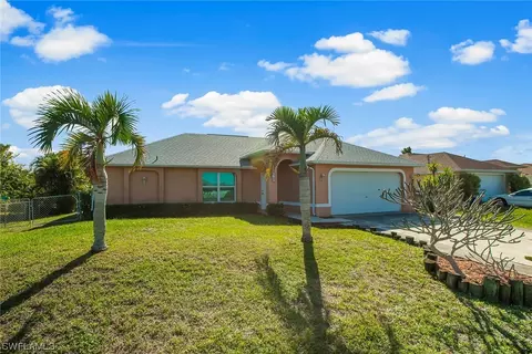 1108 NE 15th St, Cape Coral, FL 33909