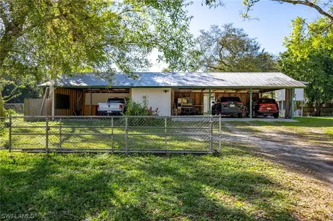 450 Christopher Ct, Labelle, FL 33935 photo 6