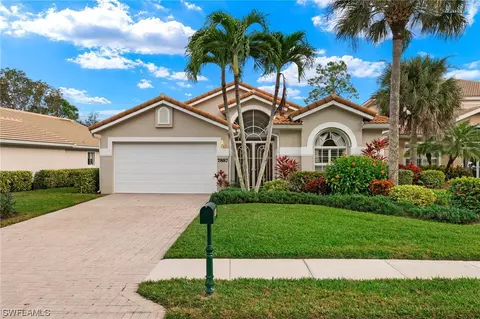 7887 Berkshire Pines Dr, Naples, FL 34104