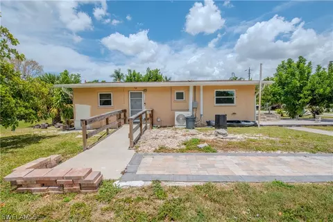 230 South Rd, Fort Myers, FL 33907