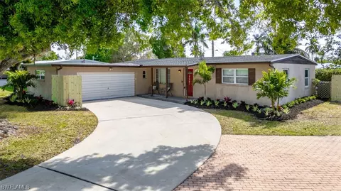 1604 Passaic Ave, Fort Myers, FL 33901