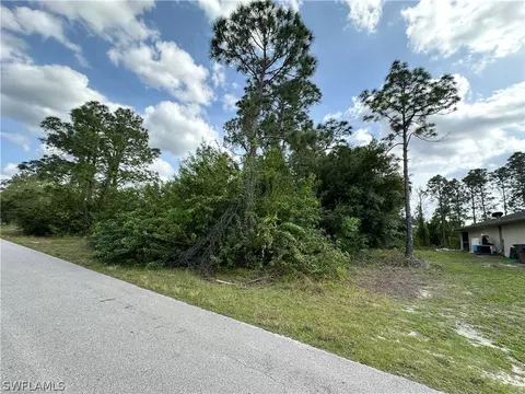 2611 53rd St W, Lehigh Acres, FL 33971