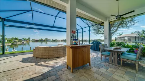 11 SE 10th Ave, Cape Coral, FL 33990