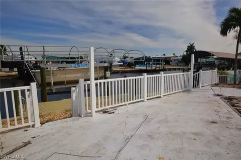 3752 Cherry Ln, Saint James City, FL 33956