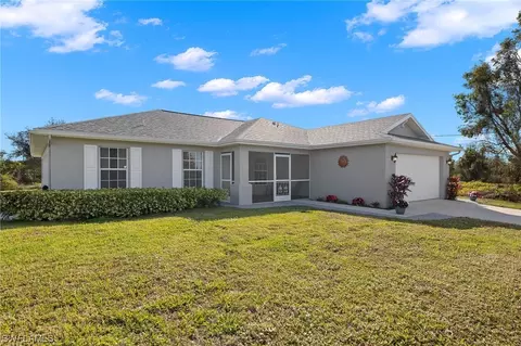 5902 Olive Ave N, Lehigh Acres, FL 33971