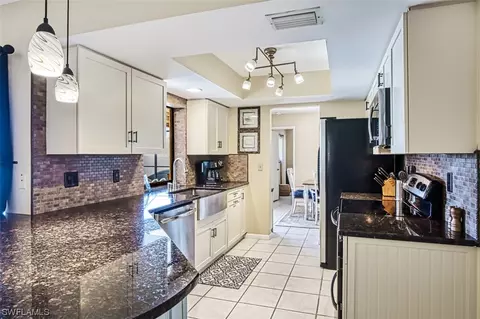 4509 SW 5th Ave, Cape Coral, FL 33914