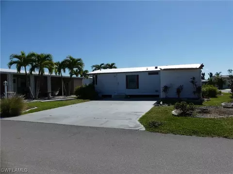 4987 Mouie Ln, Saint James City, FL 33956