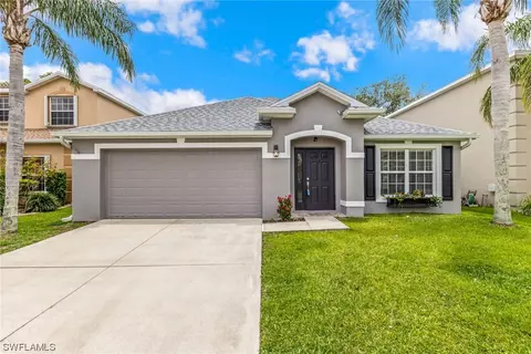 8877 Fawn Ridge Dr, Fort Myers, FL 33912