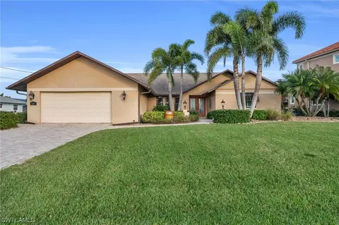 107 SW 54th Ter, Cape Coral, FL 33914