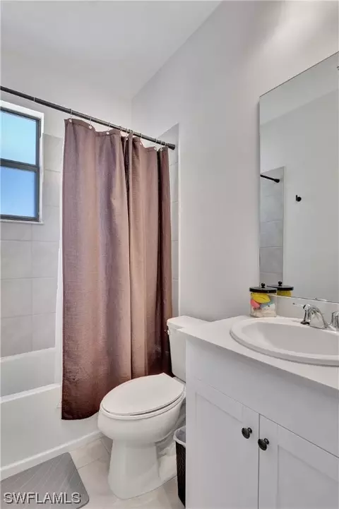 9041 Madrid Cir, Naples, FL 34104 photo 6