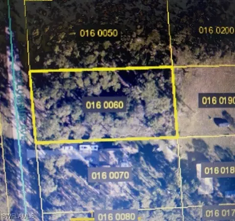 2112 Columbus Ave, Alva, FL 33920