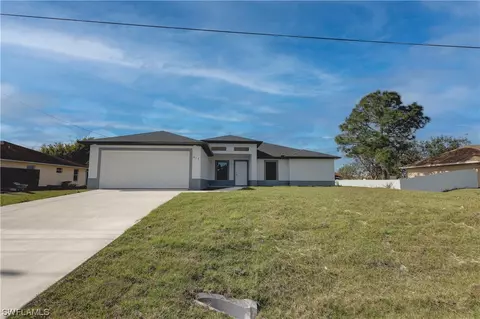 2803 2nd St SW, Lehigh Acres, FL 33976