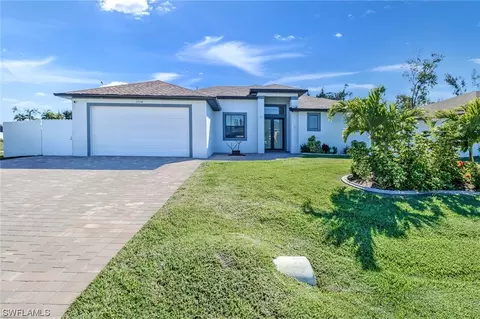1728 SW 3rd Ter, Cape Coral, FL 33991