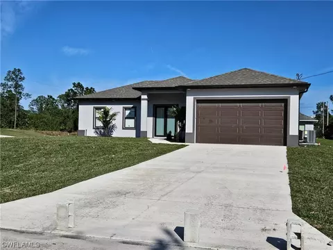 651 Keller St E, Lehigh Acres, FL 33974 photo 4