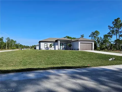 651 Keller St E, Lehigh Acres, FL 33974 photo 2