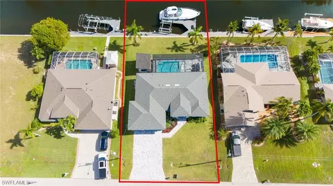 1049 SE 23rd Ave, Cape Coral, FL 33990
