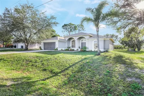 139 Zenith Cir, Fort Myers, FL 33913