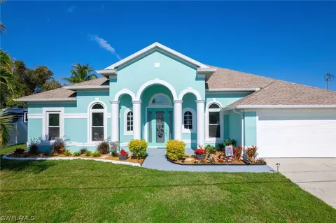 2123 NE 4th St, Cape Coral, FL 33909