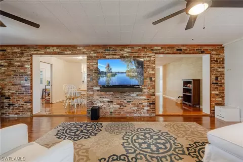 Living - 250 E Circle Dr, Clewiston, FL 33440 photo 5 of 10