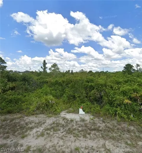 6002 Jane Ave N, Lehigh Acres, FL 33971