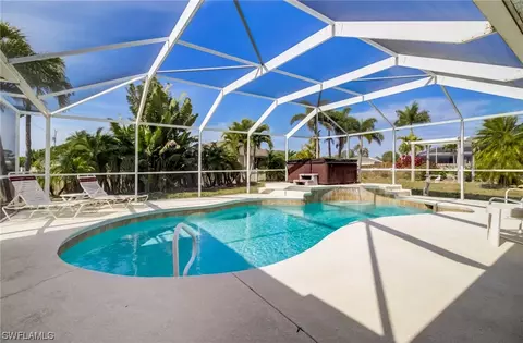 1312 NE 35th St, Cape Coral, FL 33909