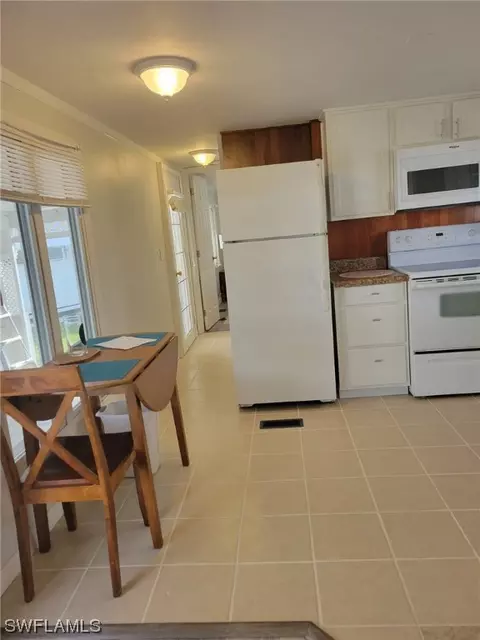20611 Basin Dr, Estero, FL 33928 photo 9