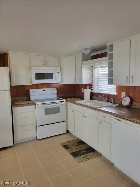 20611 Basin Dr, Estero, FL 33928 photo 10
