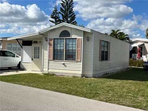 7063 Granada Lakes Dr, Fort Myers, FL 33967