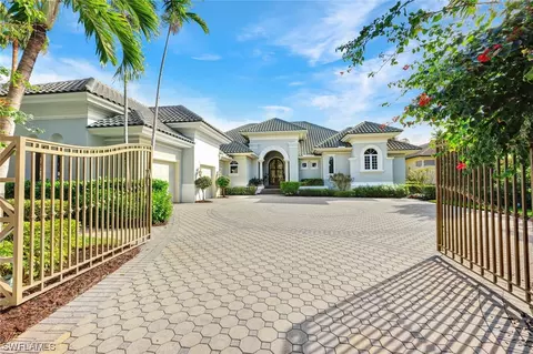 27751 Marina Pointe Dr, Bonita Springs, FL 34134