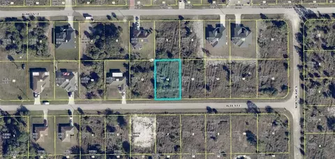 749 Alee St E, Lehigh Acres, FL 33974