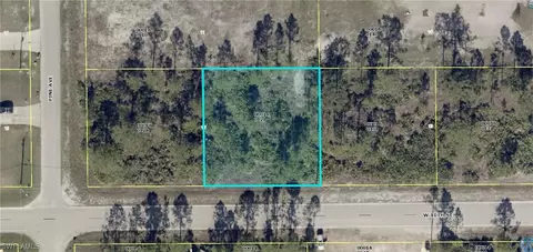 2004 W 10th St, Lehigh Acres, FL 33972