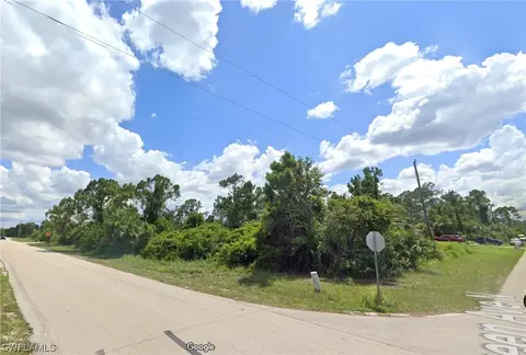 3301 63rd St W, Lehigh Acres, FL 33971