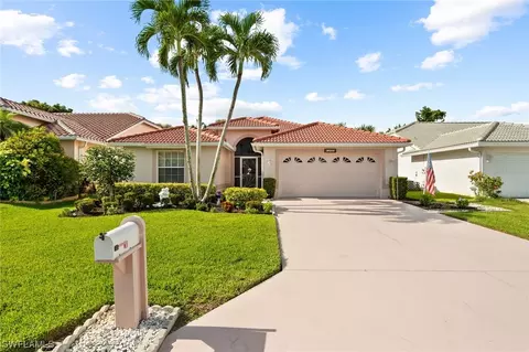 8203 Breton Cir, Fort Myers, FL 33912