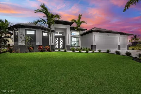 1333 NW 40th Pl, Cape Coral, FL 33993