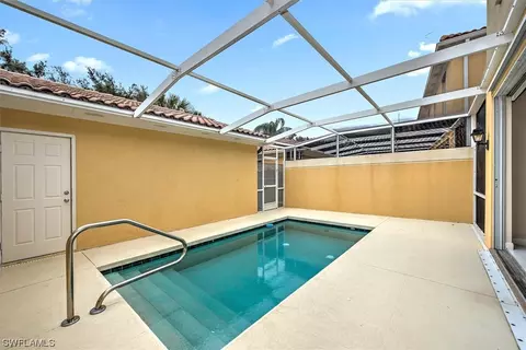29024 Alessandria Cir, Bonita Springs, FL 34135