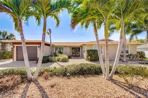 1913 Longfellow Dr, North Fort Myers, FL 33903