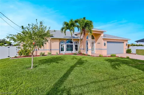 3225 SW 3rd Ter, Cape Coral, FL 33991