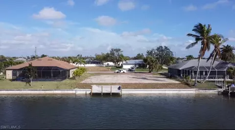 1910 NE 2nd Ter, Cape Coral, FL 33909