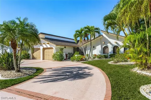 5118 SW 3rd Ave, Cape Coral, FL 33914