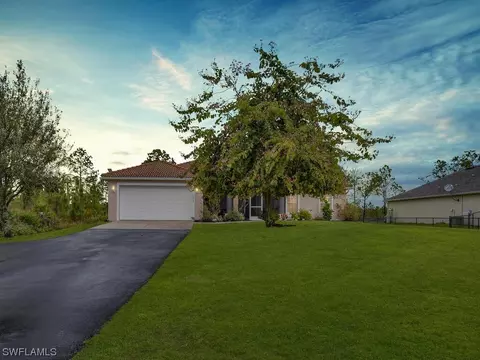 2415 58th Ave NE, Naples, FL 34120