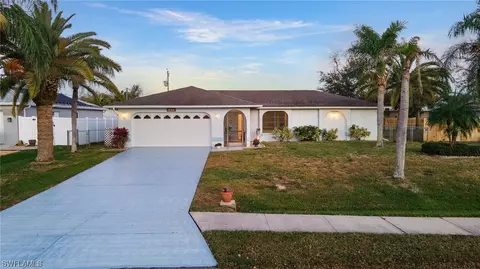 2411 Academy Blvd, Cape Coral, FL 33990