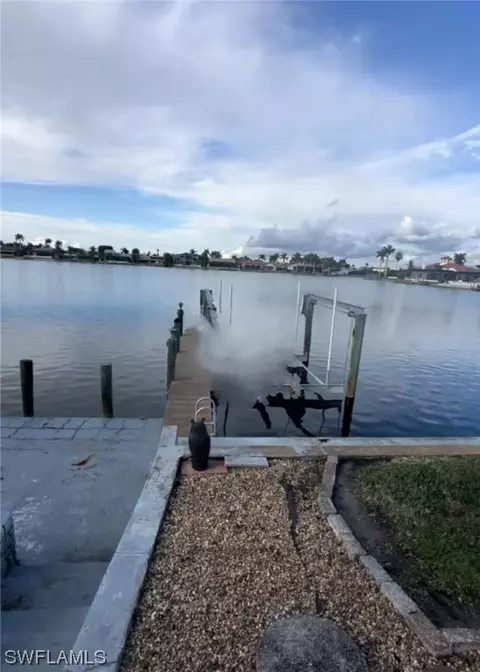621 El Dorado Pkwy W, Cape Coral, FL 33914