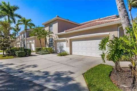 337 Dover Pl #F-104, Naples, FL 34104