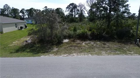 3117 67th St W, Lehigh Acres, FL 33971
