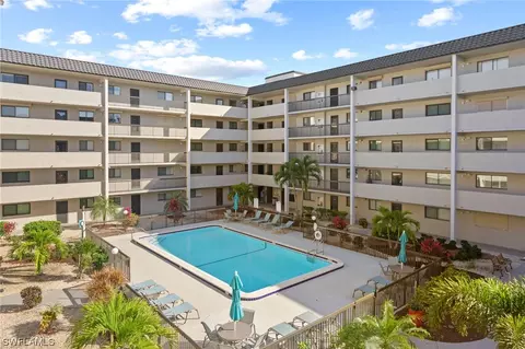 2121 Collier Ave #306, Fort Myers, FL 33901